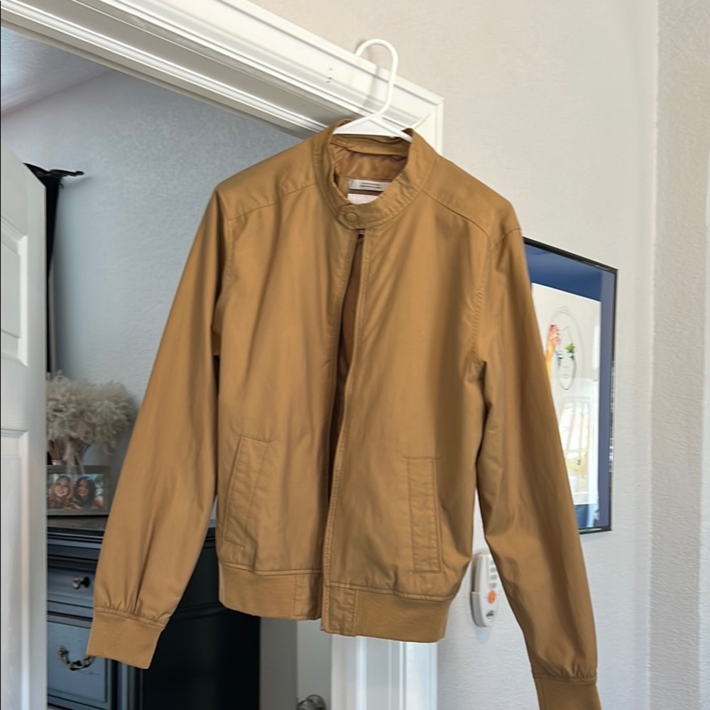 Men's Tan Jacket